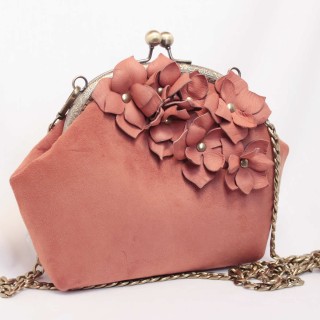Borsa in pelle scamosciata con cerniera e fiori