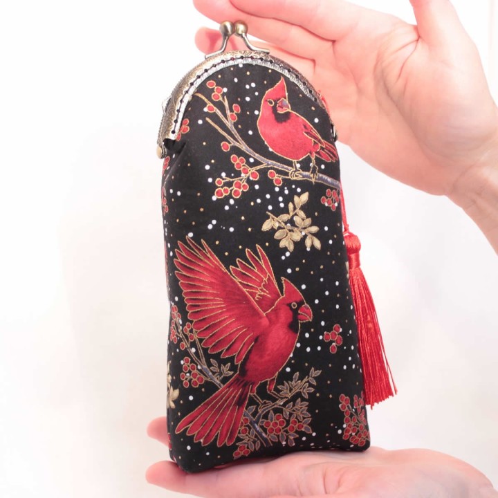 Custodia porta occhiali in tessuto fatta a mano